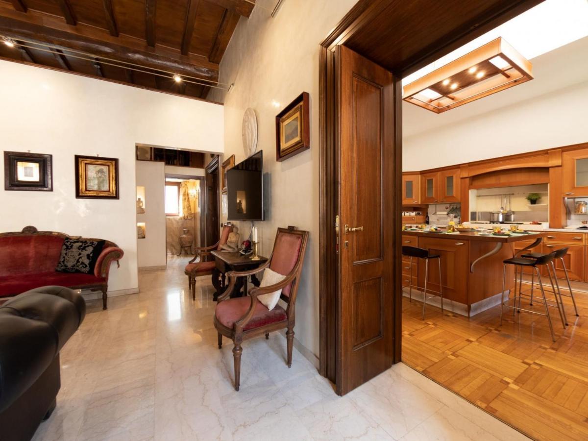 The Best Rent - Apartment With A View On Altare Della Patria Rome Bagian luar foto