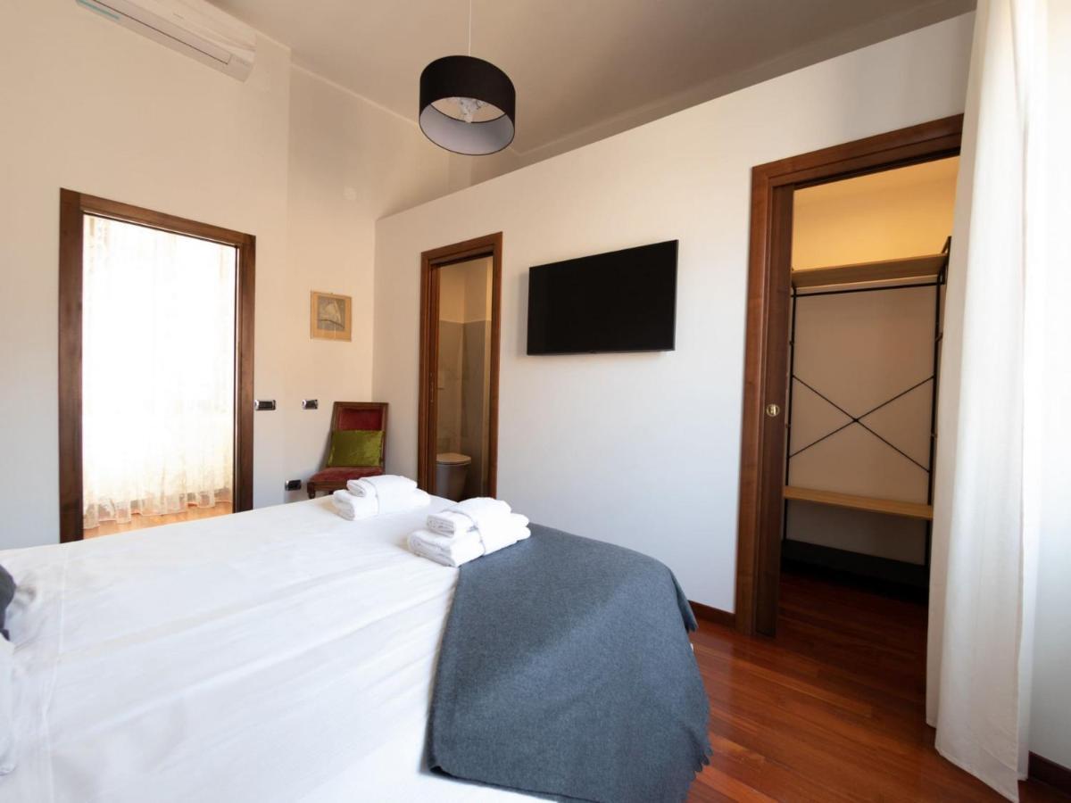 The Best Rent - Apartment With A View On Altare Della Patria Rome Bagian luar foto